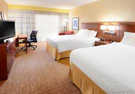 Helpful Advice for First-Time Visitors Booking Branson, MO Hotels